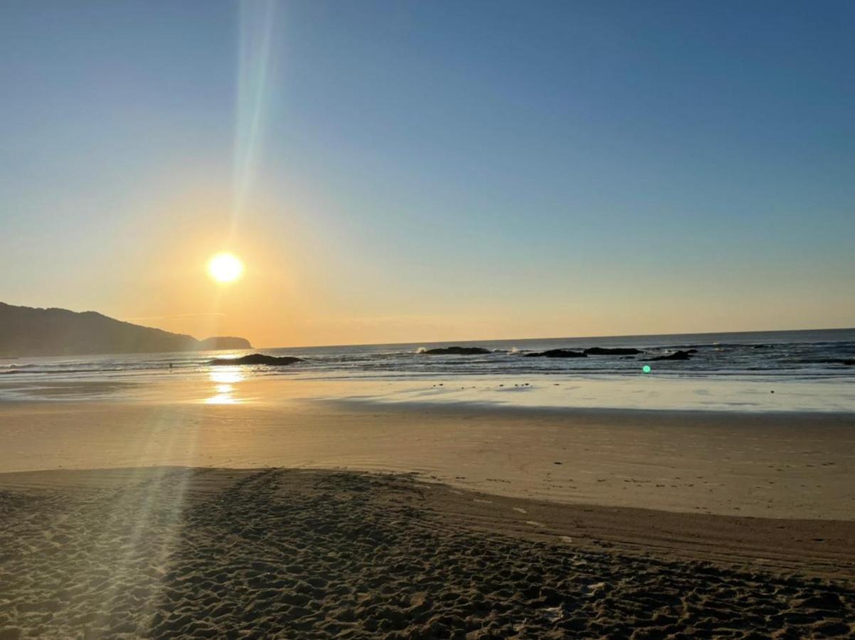 Apartamento Amplo E Belissimo! - 3 Quadras Do Mar! Guarujá Eksteriør billede